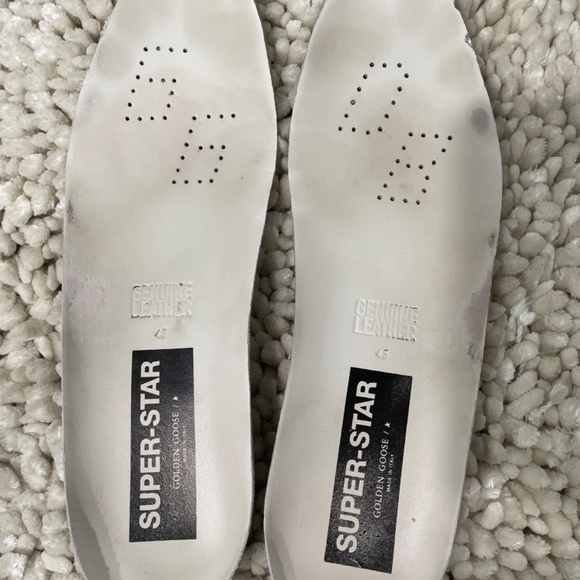 Golden Goose Sneakers - Picture 3 of 4